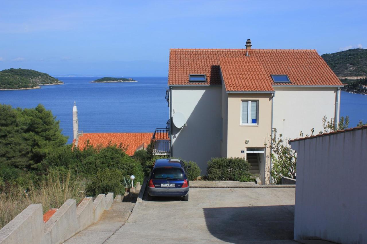 Apartments By The Sea Vis - 2470 Buitenkant foto
